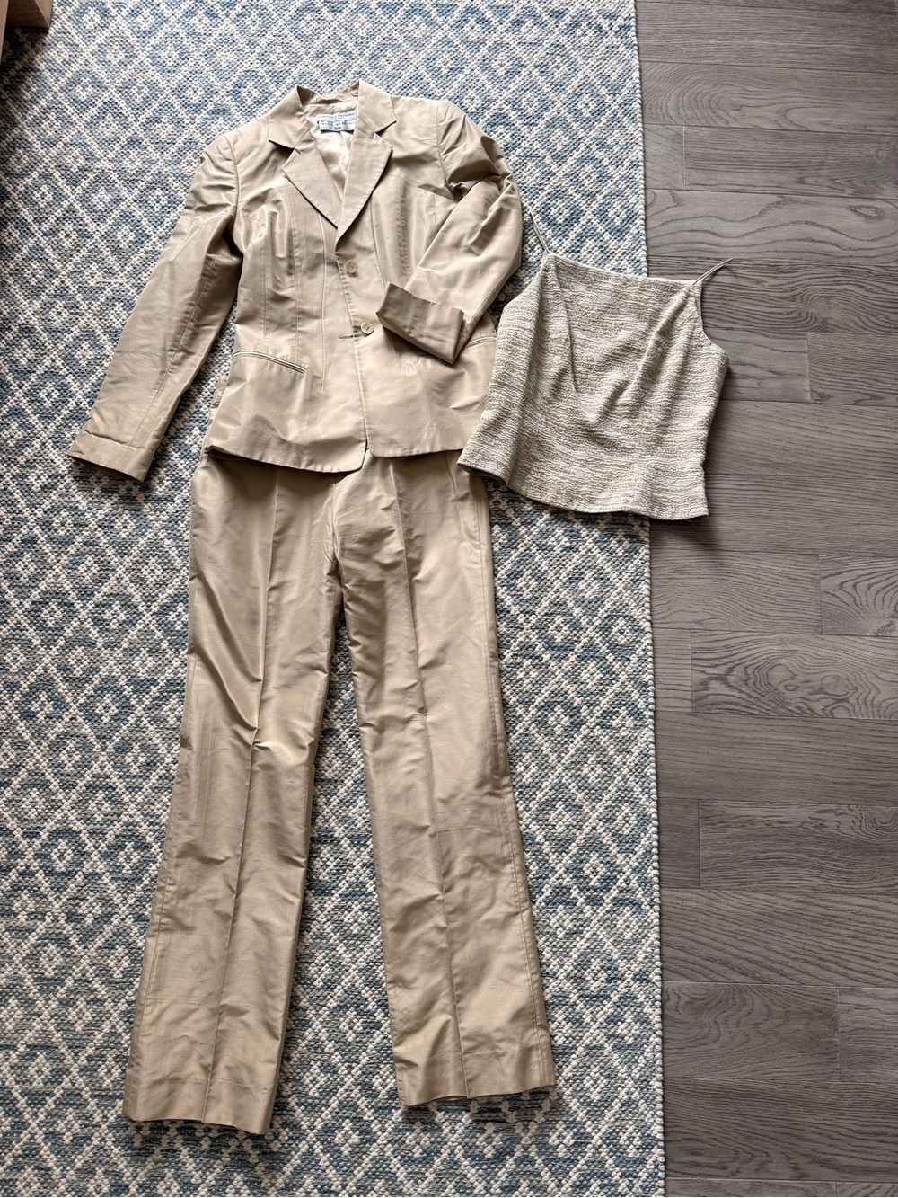 Carolina Herrera + Carmen Marc Valvo 3-piece Women’s Suit Champagne Gold